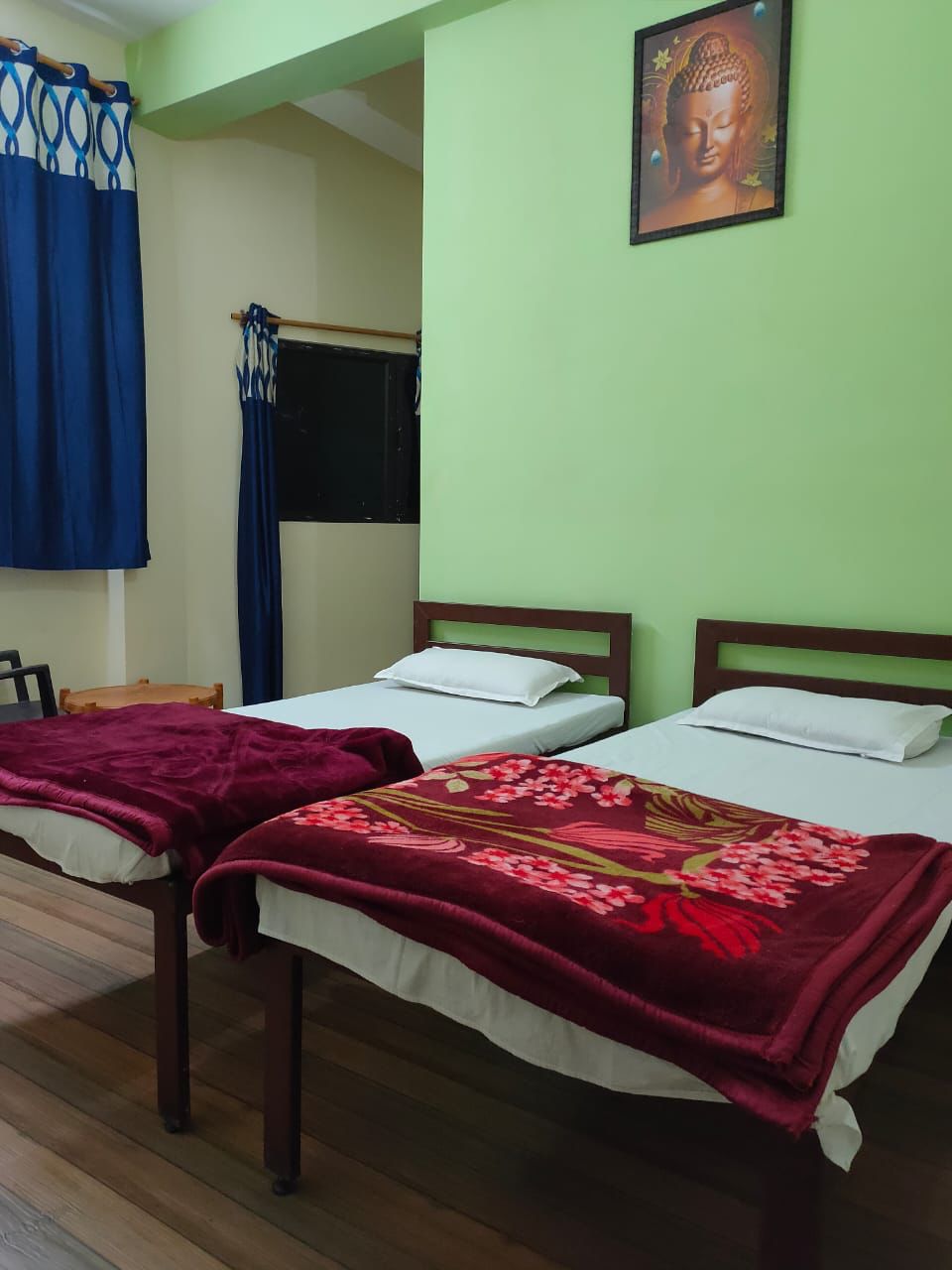 Best Yoga School in Rishikesh